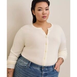 NWT Torrid 0 Everyday Soft Cardigan Sweater Crew Button Ivory Size Large 12 $55